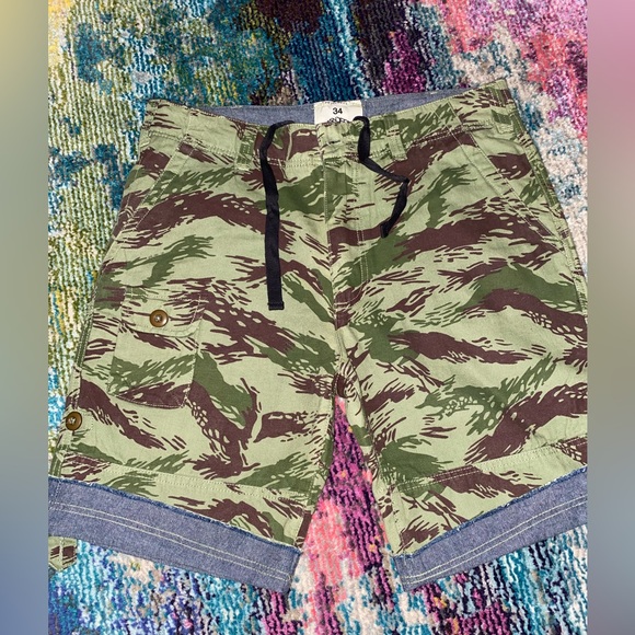 10.Deep Other - 10 Deep Camo Cargo Shorts - Mint Condition